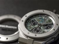 蕭邦腕表遭遇水汽困擾，該如何妥善處理