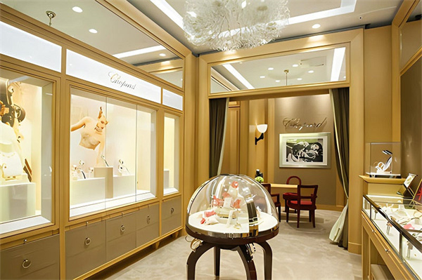 蕭邦經(jīng)典款男表有哪些(圖) 蕭邦經(jīng)典款男表有哪些(圖)